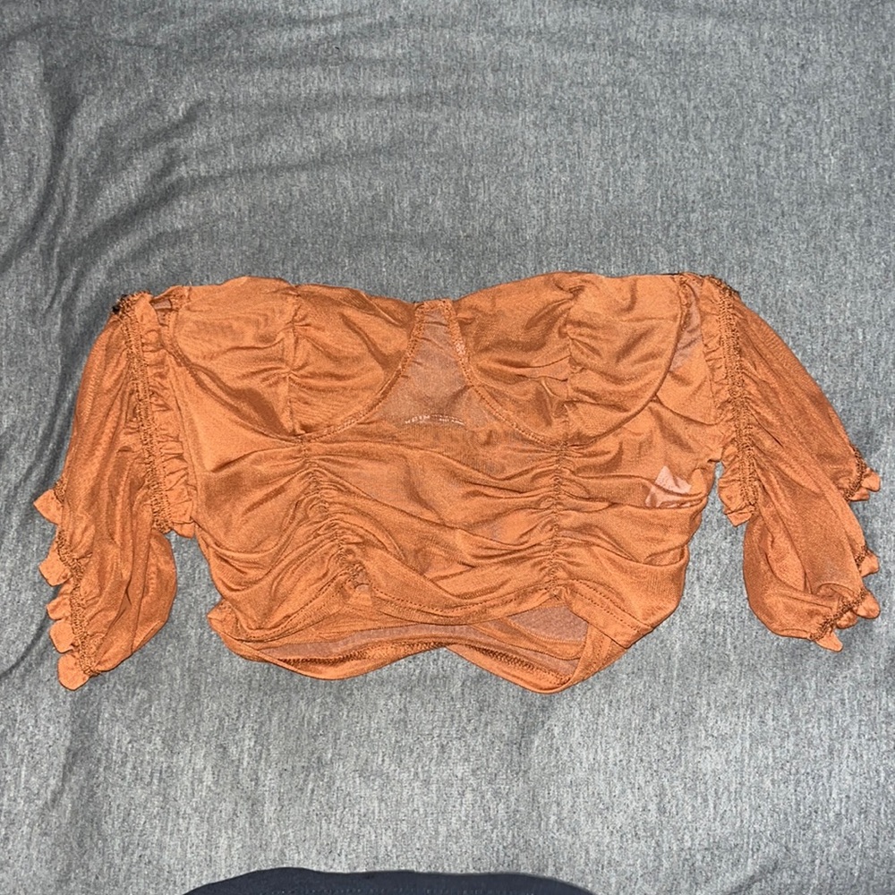 off the shoulder crop top!
